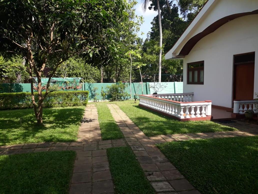 Gudsmith Home Negombo Luaran gambar